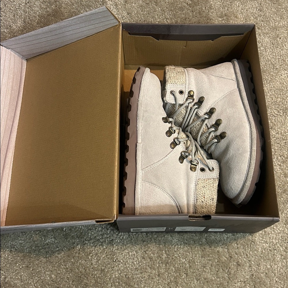 BearPaw gray Lace-Up Boots